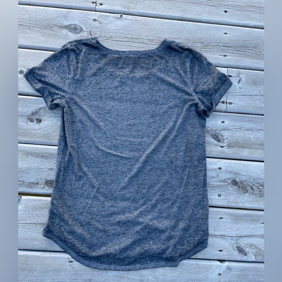 Maurice’s shirt - Picture 4 of 4